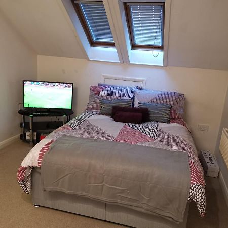 Unique Studio I - Private Studio With Ensuite ميدستون المظهر الخارجي الصورة